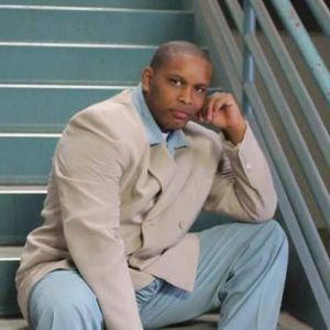 Meet your Posher, Stephen